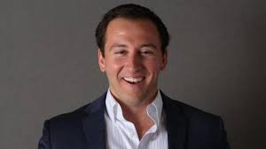 KBIA alum Mark Bergin hosts a podcast with Ike Taylor