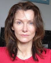 Robyn Potter's Instagram, Twitter & Facebook