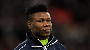 Kalu was allowed to play on after receiving treatment from medical staff. La Mere Du Footballeur Bordelais Samuel Kalu Liberee