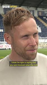 Scott Arfield Guitar