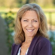 Dawn Bostwick's Instagram, Twitter & Facebook