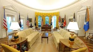 Maybe you would like to learn more about one of these? Tony Clark On Twitter New Oval Office Design Not So New Borrows Clinton Drapes Reagan Rug Gw Bush Sofas Replaces Obama Wallpaper With Other Wallpaper Https T Co I4yqch7mlj