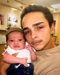 I'll be the dad I never had 🖤