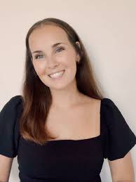 August slipped away like a bottle of wine ✨ (specifically rosè, iykyk)