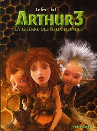 Quelques jours plus tard, l'humanité est détruite ; Arthur 3 La Guerre Des Deux Mondes Le Livre Du Film Luc Besson Glenat Grand Format Le Hall Du Livre Nancy