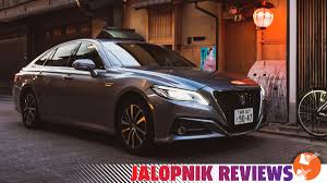 Toyota kuraun) is an automobile which has been produced by toyota in japan since 1955. The 2019 Toyota Crown Is The Rwd Japanese Luxury Cruiser The Avalon Should Ve Been