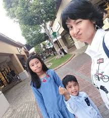 Balkisyh semundur khan give madel for runners. Biodata Balkisyh Semundur Khan Pelakon Drama Titian Takdir Iluminasi