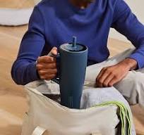 Amazon.com: BrüMate Era - Vaso aislado 100 % a prueba de fugas con tapa y  pajilla, hecho de acero inoxidable, base compatible con portavasos y asa,  ...