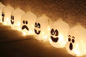 This is when scary outdoor decorations are. 18 Last Minute Diy Halloween Decorations For A Spooky Outdoors