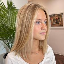 DeAnna Roy at Le blanc Salon suite 202