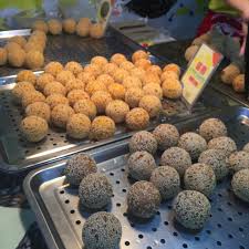 ｜what i eat in a week｜where to eat in kuching sarawak｜古晋吃吃喝喝 (25)｜萬香生肉面｜老百姓叉烧哥罗面，巨大云吞｜ 独角兽色珍珠奶茶 好漂酿｜. My Side Of The Story What To Eat At Kuching Food Fest