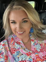 I'm soooooo in ❤️❤️ with these earrings!!