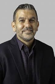 Desmond Hill's Instagram, Twitter & Facebook