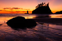 The views of the ocean are breathtaking. Second Beach At Sunset In Olympic National Park Washington Usa Stockfoto