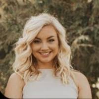 Maureen Elder's Instagram, Twitter & Facebook