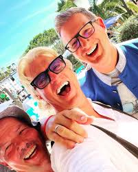 Die Tiroler Partymander Dieter& Roland 🥰🍀🥂Bis ganz bald in  Greifswald….😘😘#freundschaft #geburstag #oktoberfest #livstyle #trachten  #santtropez🇫🇷 @svenhasl_1973 Bitte 🫶🏻🫶🏻🫶🏻folgt mir auf Instagram.