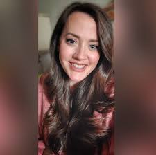 How to remove honey bees from behind a barn in Lapeer?