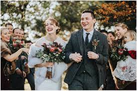 Chris And Jami S Wedding In Fairfield Ia Iowa Wedding Photographer Chelsea Dawn Weddings