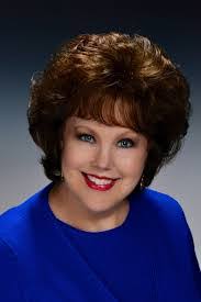 Nancy Elledge's Instagram, Twitter & Facebook