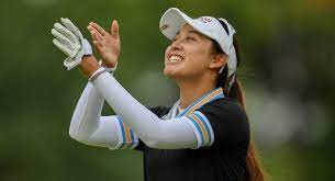 Atthaya thitikul (born 20 february 2003) is a thai professional golfer who won the ladies european thailand championship as an amateur on 9 july 2017. à¸¢ à¹‚à¸£à¹€à¸› à¸¢à¸™à¸— à¸§à¸£ à¸¢à¸ à¸­à¸²à¸'à¸¢à¸² à¸ à¸• à¸ à¸¥