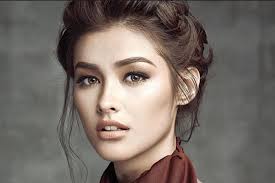 If you are unable to find your favorite lady in this contest you can add by. Most Beautiful Face No Makeup Saubhaya Makeup