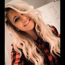 Lacey Simmons's Instagram, Twitter & Facebook