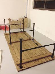 If you're building a dining table, you want to use hardwood because it will last you a long time. New Diggs Knoed Creative Blog Home Diy Decor Home Decor