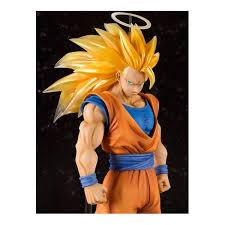 The highly posable 155mm figure includes five pairs of optional hands, three optional expressions, and a custom stand. Buy Dragon Ball Z Super Saiyan 3 Son Goku Figuarts Zero Ex Used Hobby Toys Japanese Import Nin Nin Game Com