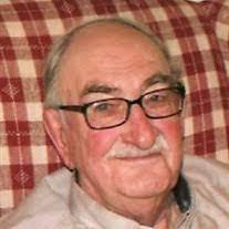 Aaron Fetterolf's Instagram, Twitter & Facebook