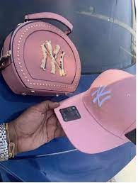 Ny Yankees Purse And Hat Set Etsy Purses Luxury Purses Duffle Bag Travel