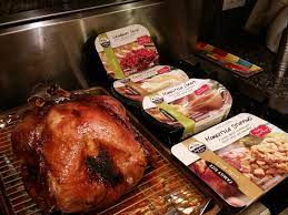 The southern fried turkey dinner for 6 includes a turkey. Tothedish Safeway Thanksgiving Dinner In A Box