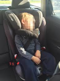 Erfahren sie hier, ab wann kinder ohne kindersitz mitfahren dürfen. Kindersicherheit Im Auto Kinder Sicher Unterwegs E V