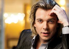 Ola kamara, 31, from norway d.c. Musical Star Mate Kamaras Beim Bunten Stadtfest Wiener Neustadt