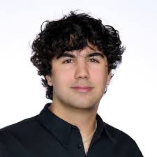 Thrilled to be helping the awesome post team at Blumhouse as a temp  Director's Assistant! Beyond grateful to Niccole Ostonio, Jennifer Trent,  Benjamin Simpkins, Marissa Bateman, and Danielle Hurvitz…