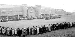Hampden has been the venue for some truly memorable games at both club and national level, none. Ultras Tifo Net Hampden Park Back In 1960 Fans Queue Facebook