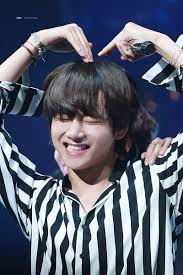 Fashion, wallpapers, quotes, celebrities and so much more. Bts S V Is Helping People With Low Self Esteem Gain Confidence