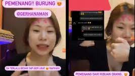 Taukah kalian bahwa sebuah populeritas vey berawal dari ketika ia membuat sebuah konten video tarian lewat sosial media tiktok. Fakta Viral Selebgram Vey Ruby Jane Bikin Kontes Penis Terbagus Ada Ada Aja