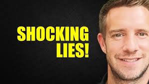 Kasey Simon's Instagram, Twitter & Facebook