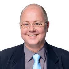 Denis Catic's Instagram, Twitter & Facebook