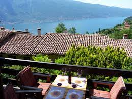 Vorlage mietvertrag erstellen und unterschreiben sie ganz einfach einen mietvertrag. Schoner Platz Seeblick Ferienwohnung Gardasee Tremosine Sul Garda Frau Petra Ried