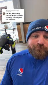 Replying to @davidwells2714 out here working hard 😅👌 #pepsi #pm #mem  #servicetech