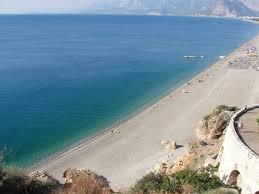 Отель, открытый в 2008 г, состоит из трёх четырёхэтажных корпусов. Kartinka Turciya Antalya Plyazha More Priroda Sverhu 2560x1920
