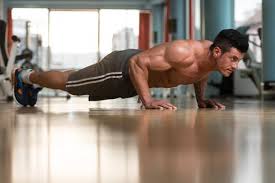 Le cardio training englobe tous les exercices qui augmentent votre fréquence cardiaque. Sport A La Maison Pendant Le Confinement Le Top 6 Des Exercices De Musculation Les Plus Complets L Equipe