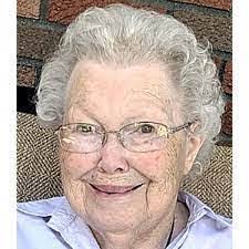 Deirdre Kline's Instagram, Twitter & Facebook