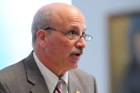 Police procedure questioned in Delaware River boating death trial