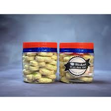 Jika menggunakan kelapa parut segar yang disangai, ianya lebih enak dan wangi rasanya berbanding menggunakan kelapa kering yang dibeli di kedai bekalan bakeri. Kuih Bangkit Prices And Promotions Jul 2021 Shopee Malaysia