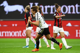 Vero boquete, centrocampista del milan femminile, ha commentato sul suo profilo twitter la sua elezione nella top 11 femminile della stagione appena dopo la grande gioia di ieri, è ancora tempo di festeggiamenti in casa milan. Serie A Femminile La Juventus Batte Il Milan A San Siro Decide Un Gol Della Girelli