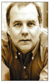 Hell's Angel: The Life and Times of Sonny Barger and the Hell's Angels  Motorcycle Club: Sonny Barger, Keith Zimmerman, Kent Zimmerman:  9780060937546: Amazon.com: Books