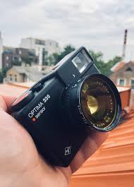 3 ¼ feet to infinity. First Ever Roll Of Black And White Today Agfa Optima Sensor 335 With Hoya Y K2 Filter Analogcommunity