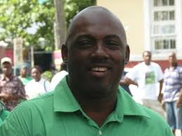 BREAKING NEWS: Councillor for the Fairy Hill Division in Portland Derron  Wood, has died. Wood had been admitted to hospital yesterday after testing  positive for #COVID. Details soon.